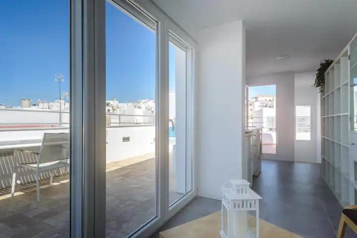 Apartamento Con Terraza Vistas Al Mar. Кониль-де-ла-Фронтера Экстерьер фото